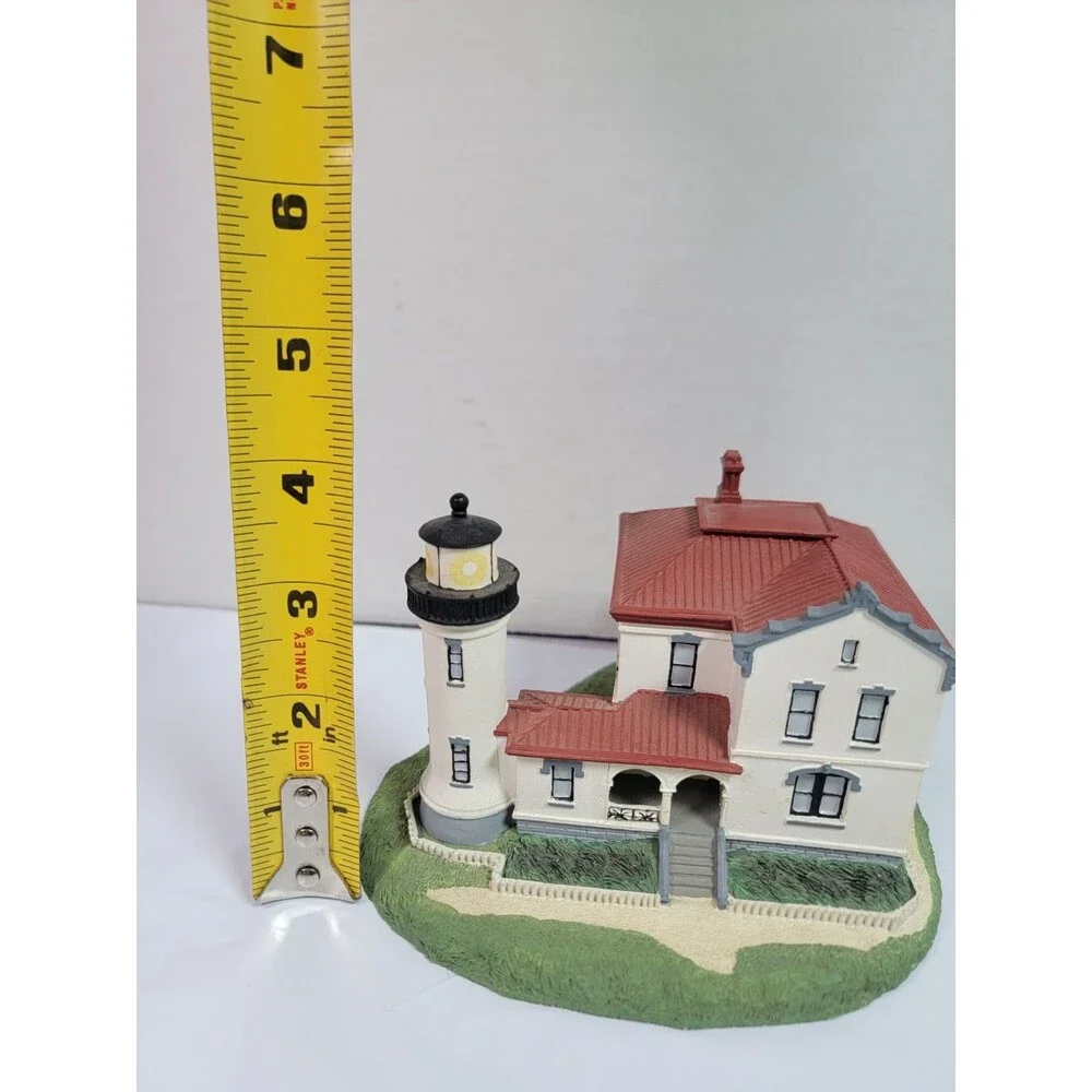 Danbury Mint Admiralty Head Lighthouse Historic American Lighthouses 1992...